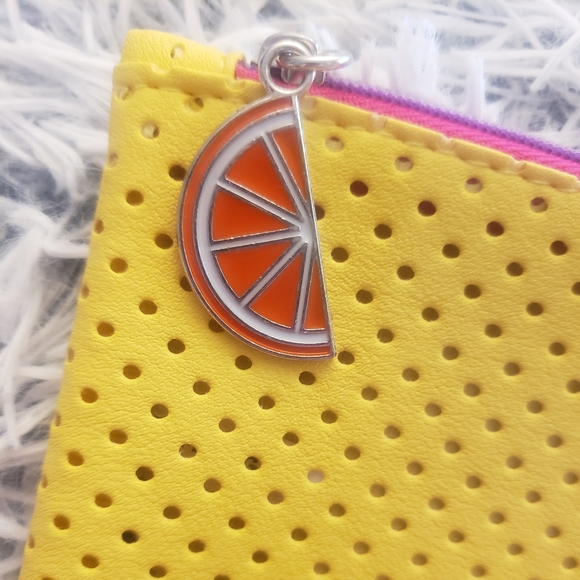 ❤Ipsy Cosmetic Bag❤ - Picture 2 of 2